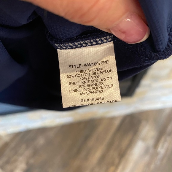 Market & Spruce Petite Top - Picture 5 of 5